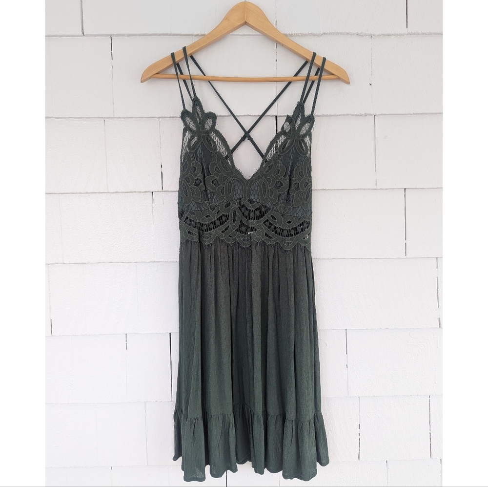 NWT Francesca's Olive Green Lace Dress Small